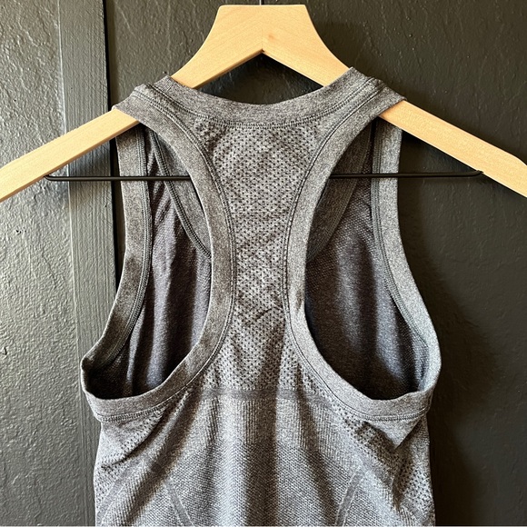 Athleta Seamless Tank - Picture 7 of 9
